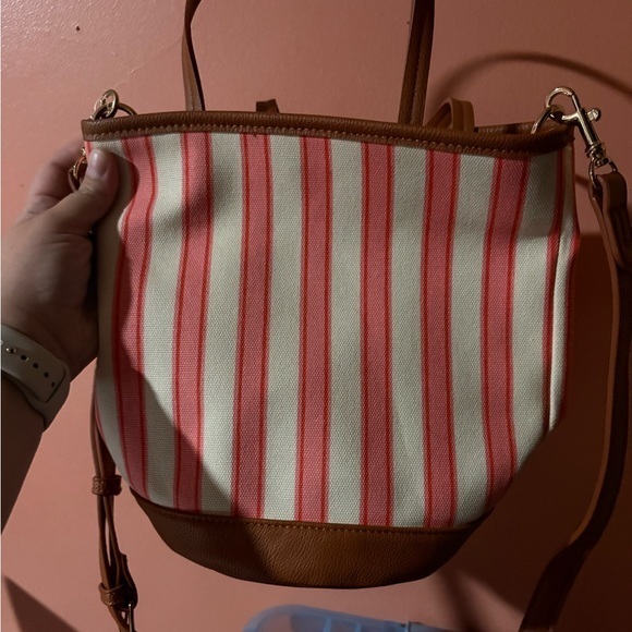 Universal Thread Handbags - Universal Thread Tan Leather Handbag